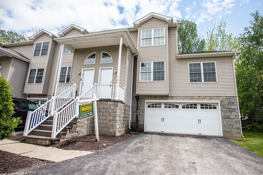 4165 Wood Hills Drive #C9, Erie, Pennsylvania image 1