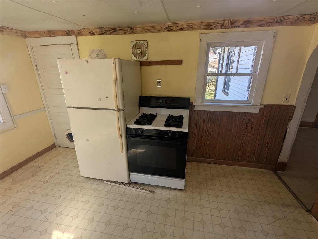 892 Bartlett Road, Harborcreek, Pennsylvania image 12