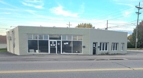 Photo for 4025 PINE Avenue