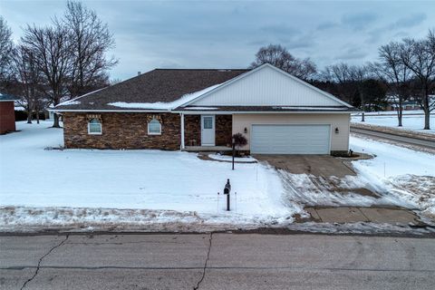 Homes For Sale - 5317 Woodbridge Court<br/> Erie, PA 16509