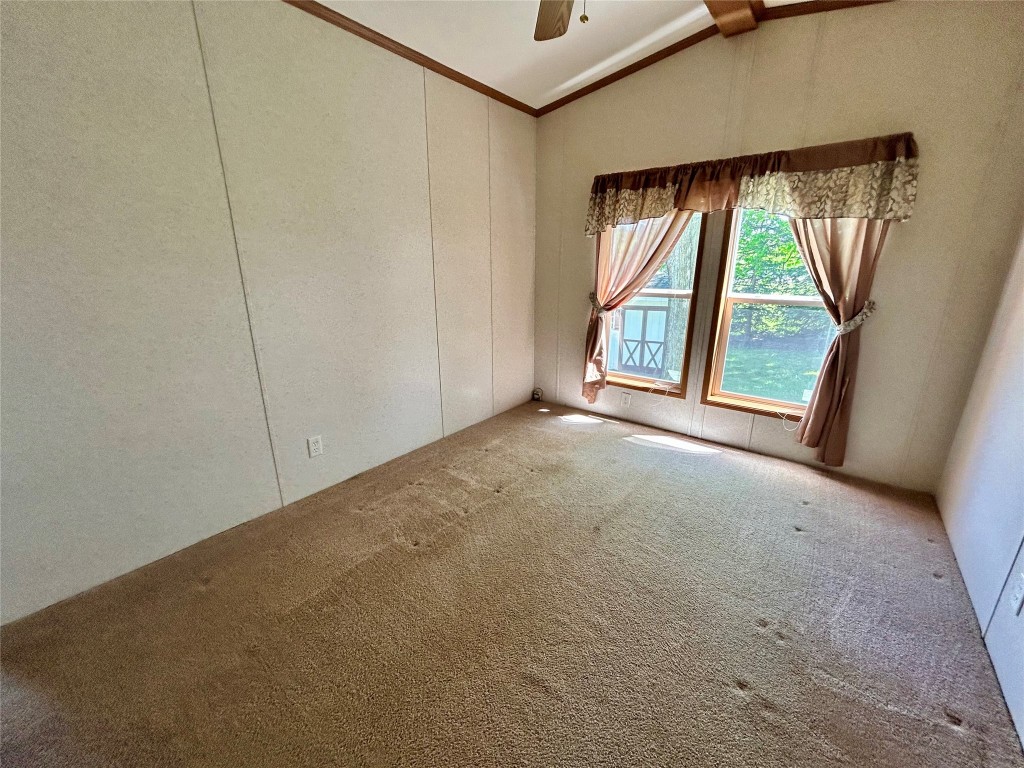 331 Holly Park Drive, Erie, Pennsylvania image 7