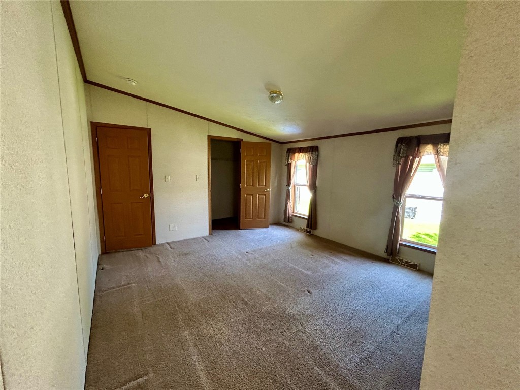 331 Holly Park Drive, Erie, Pennsylvania image 6