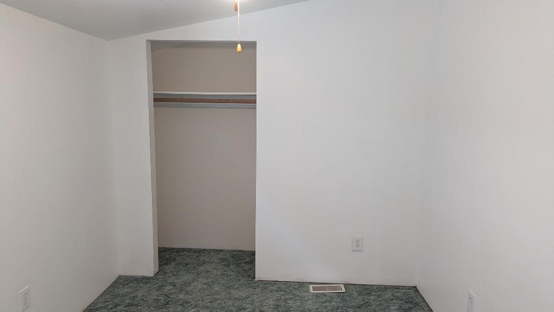 348 E 4th Street, Erie, Pennsylvania image 14