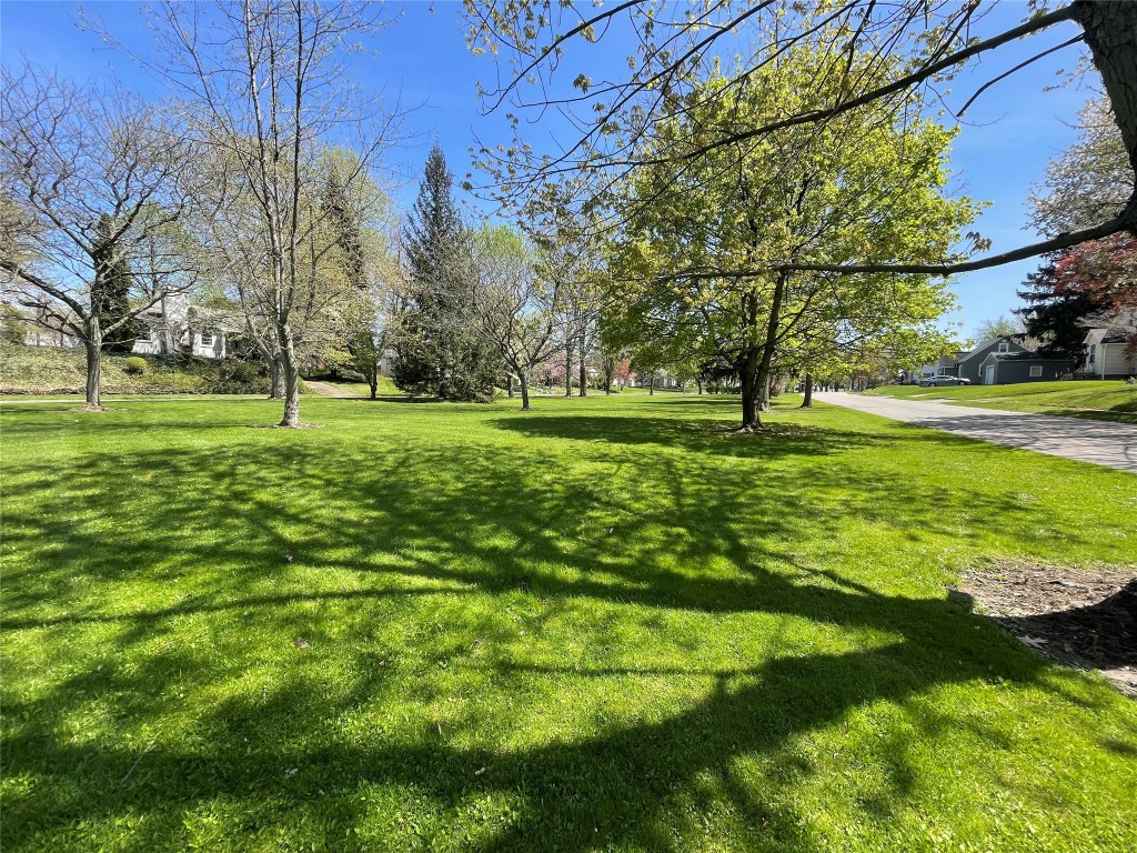 218 Andrews Park Boulevard, Erie, Pennsylvania image 16