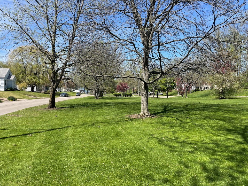 218 Andrews Park Boulevard, Erie, Pennsylvania image 18