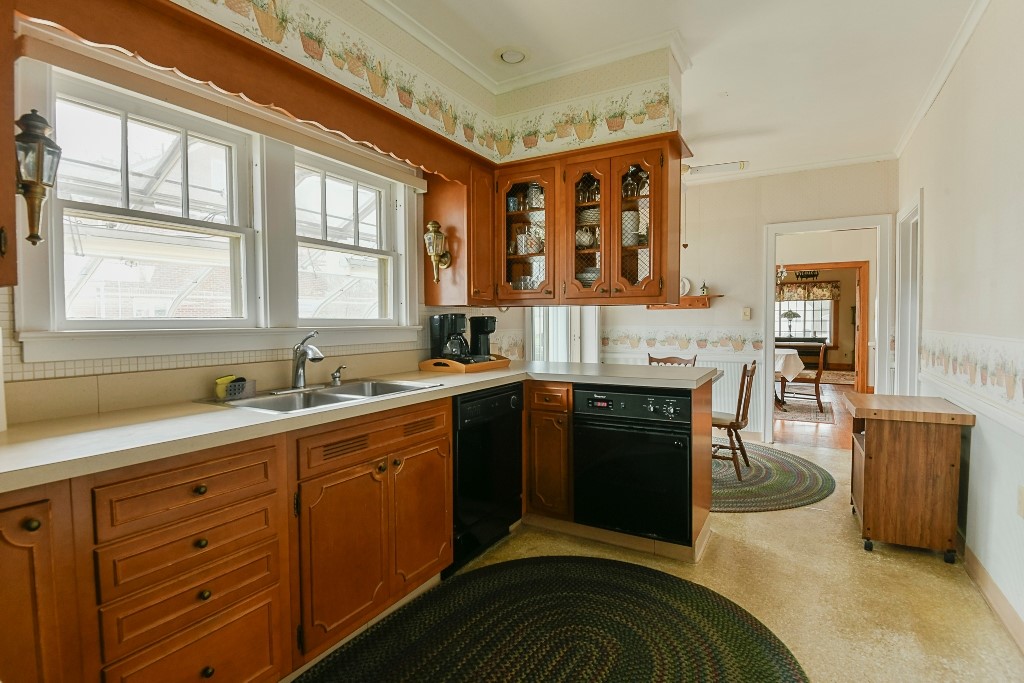 3931 Sunset Boulevard, Erie, Pennsylvania image 19