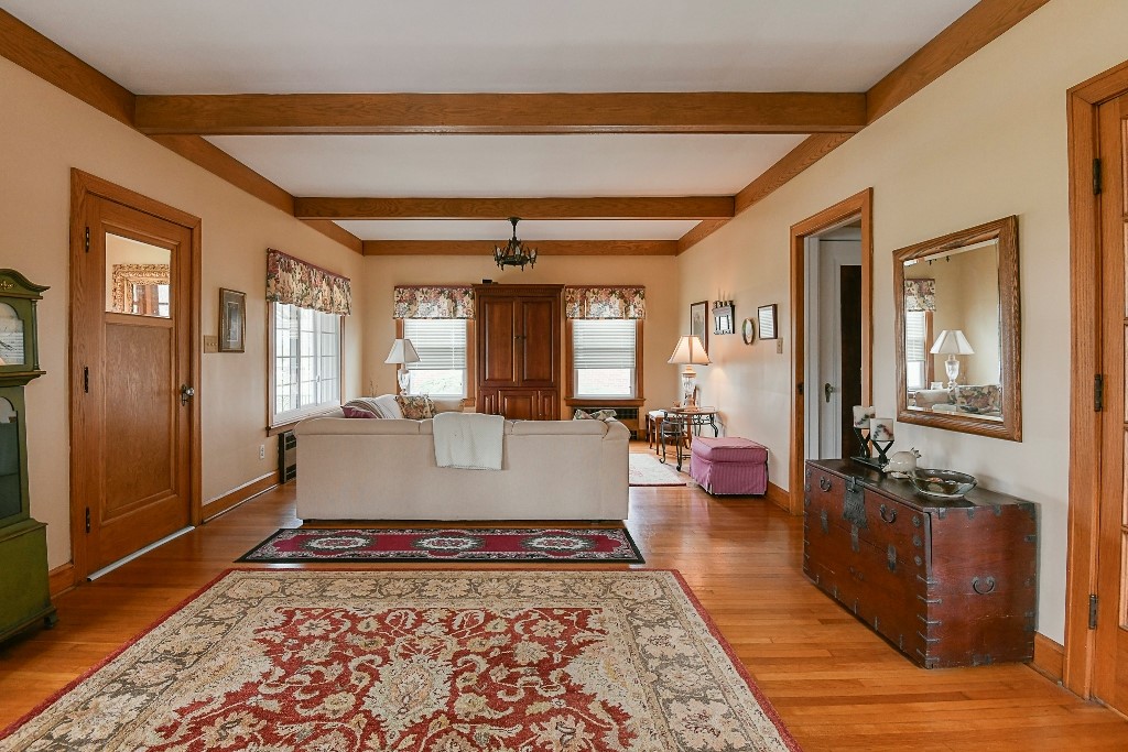 3931 Sunset Boulevard, Erie, Pennsylvania image 6