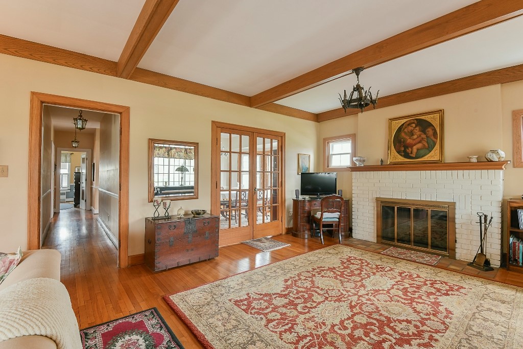 3931 Sunset Boulevard, Erie, Pennsylvania image 9