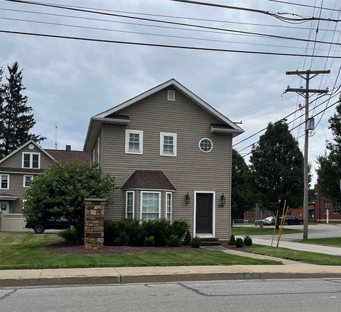 Photo for 295 LINDEN Street