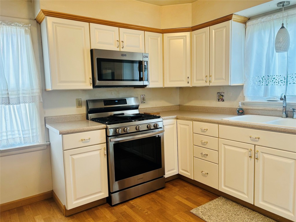 1359 W 42nd Street, Erie, Pennsylvania image 9
