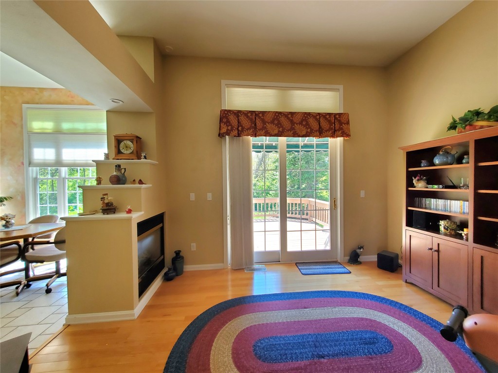 1935 Campden Way, Fairview, Pennsylvania image 14