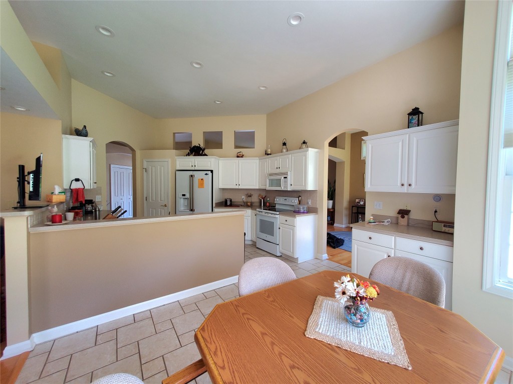 1935 Campden Way, Fairview, Pennsylvania image 19