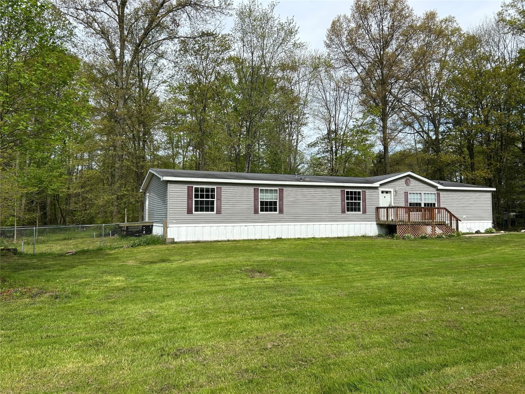 8735 Colonial Lane, Espyville, Pennsylvania image 2