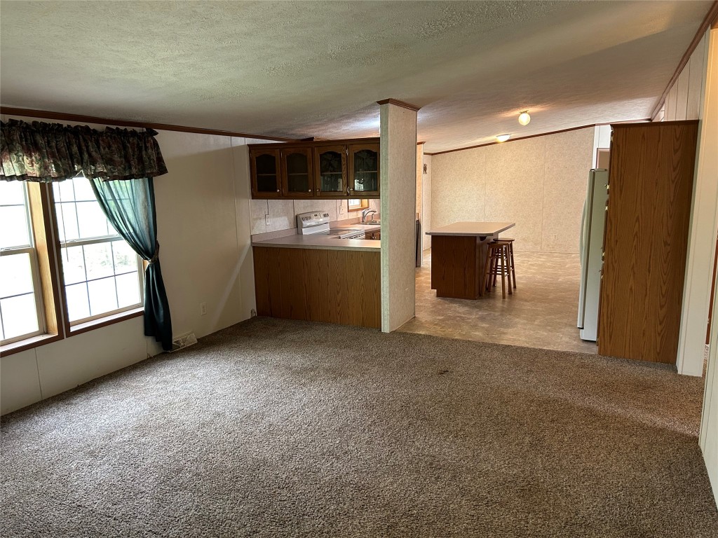 8735 Colonial Lane, Espyville, Pennsylvania image 25