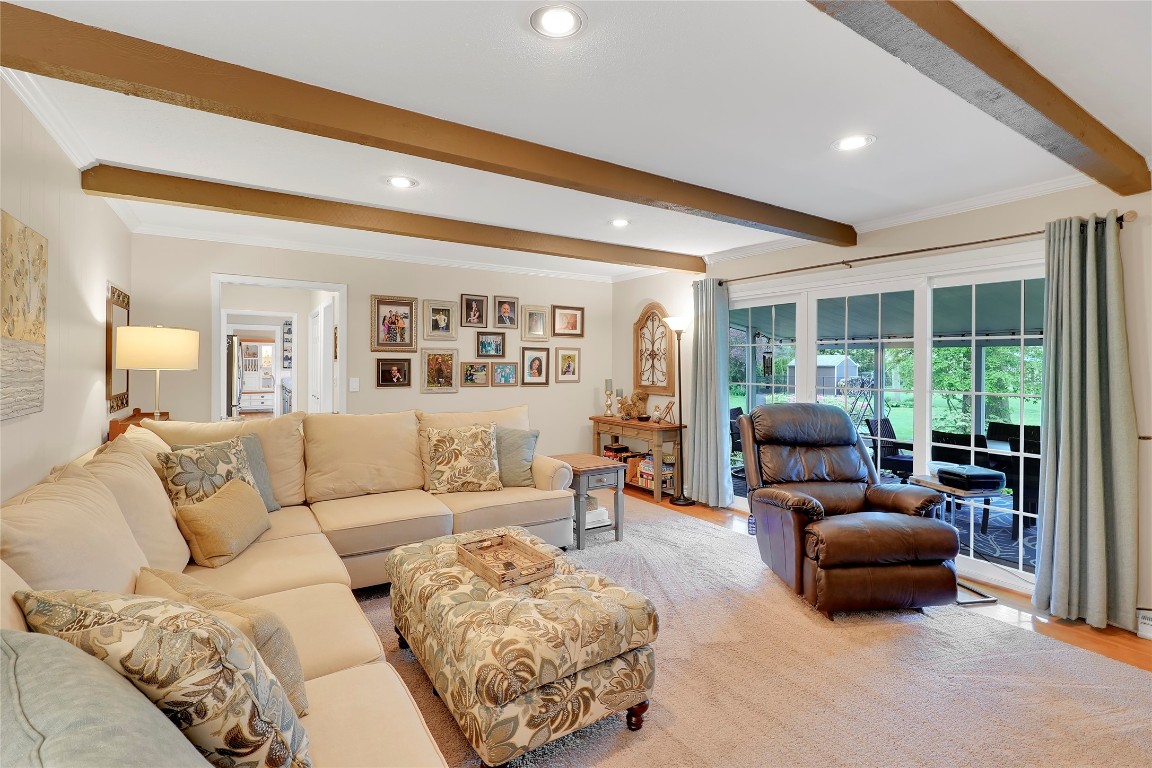 1465 Persimmon Lane, Fairview, Pennsylvania image 9