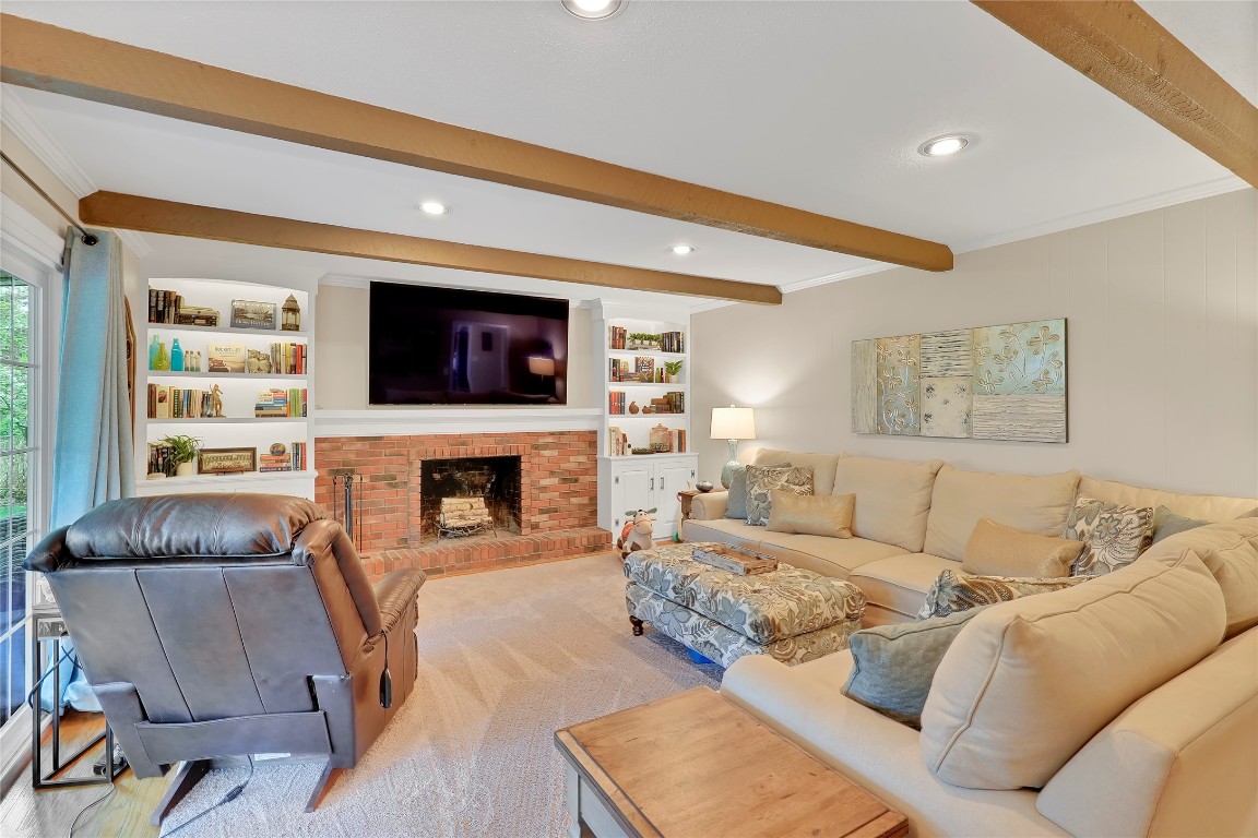 1465 Persimmon Lane, Fairview, Pennsylvania image 8