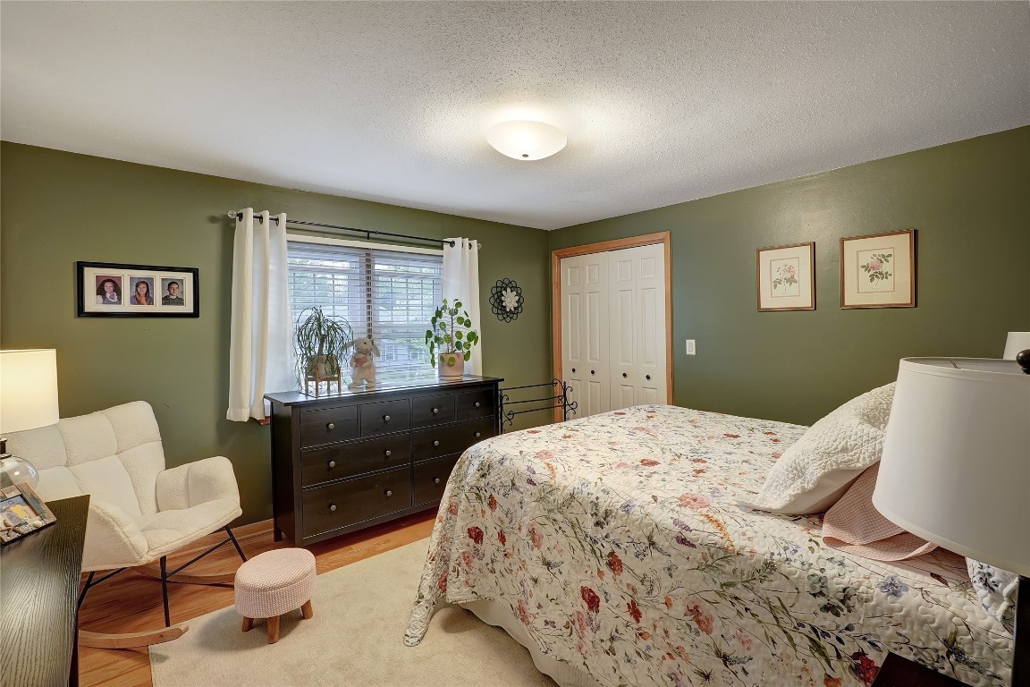 1465 Persimmon Lane, Fairview, Pennsylvania image 24