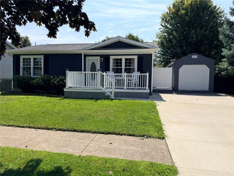 Homes For Sale - 147 Hemlock Drive<br/> Girard, PA 16417