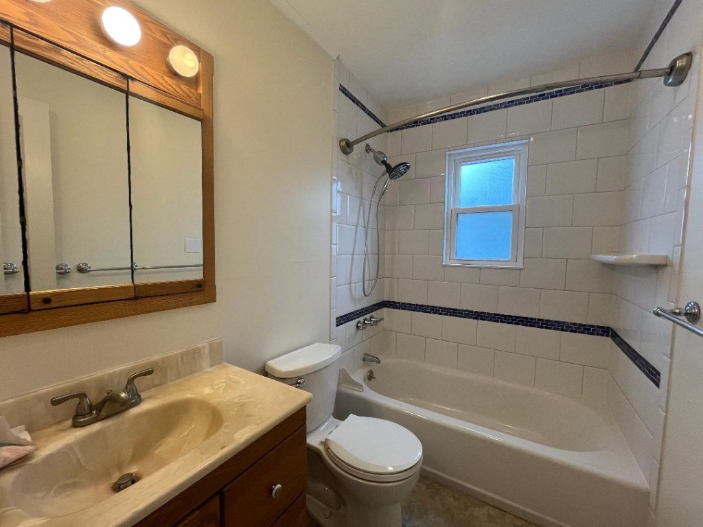 433 Lake Cliff Drive, Erie, Pennsylvania image 14