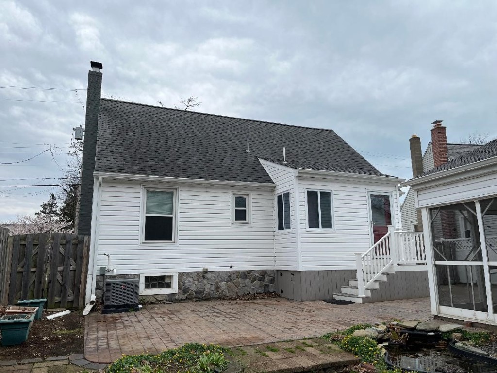 433 Lake Cliff Drive, Erie, Pennsylvania image 21