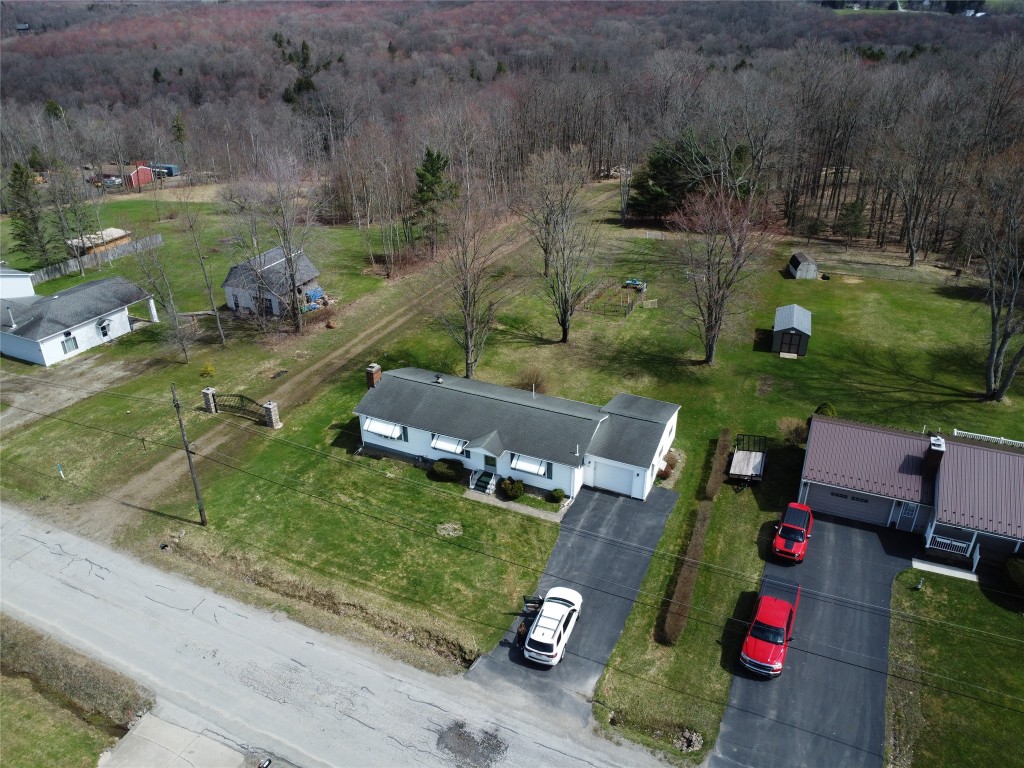 8881 Horseshoe Drive, Erie, Pennsylvania image 13