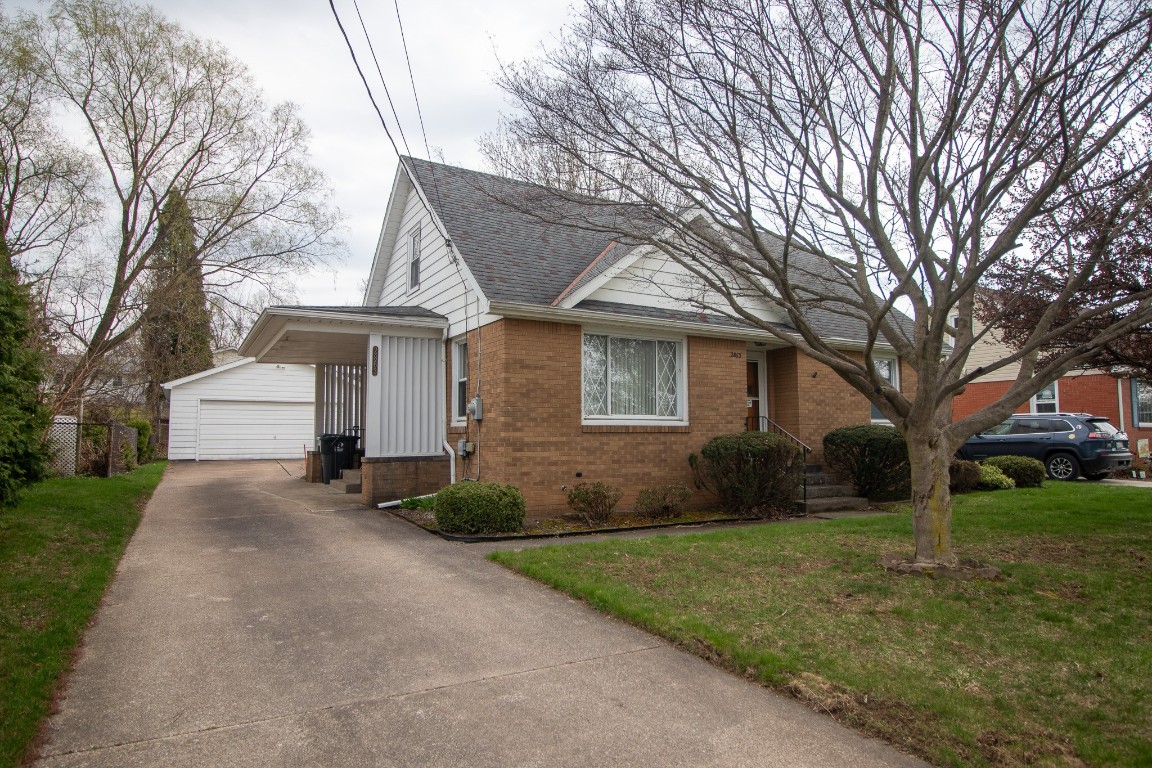 2863 W 32nd Street, Erie, Pennsylvania image 1