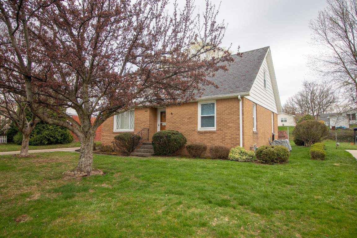 2863 W 32nd Street, Erie, Pennsylvania image 4