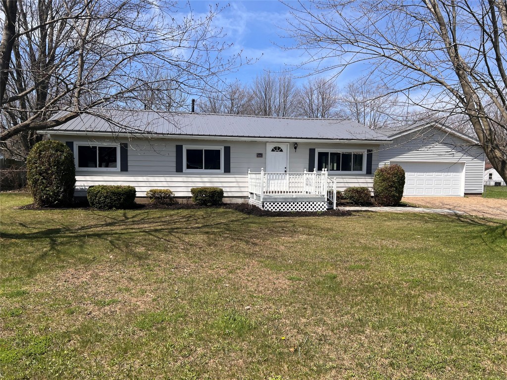1620 Robison Road, Erie, Pennsylvania image 1