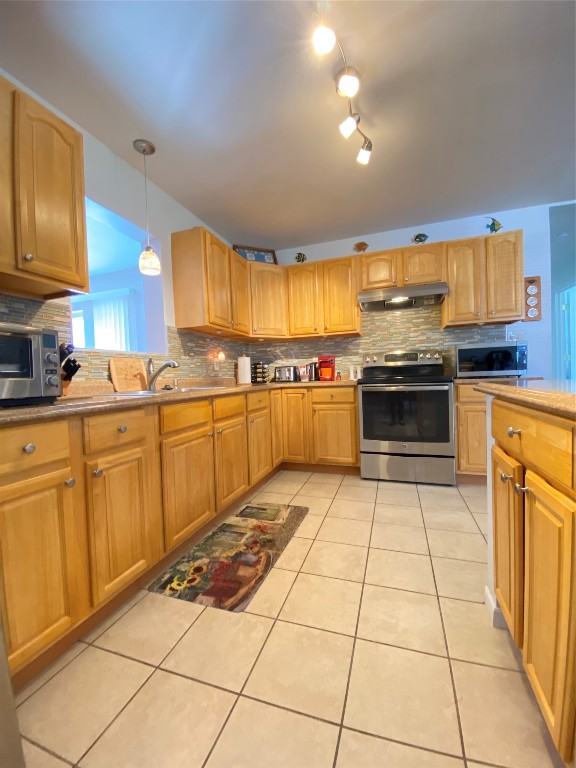 1986 Providence Drive, Jamestown, Pennsylvania image 18