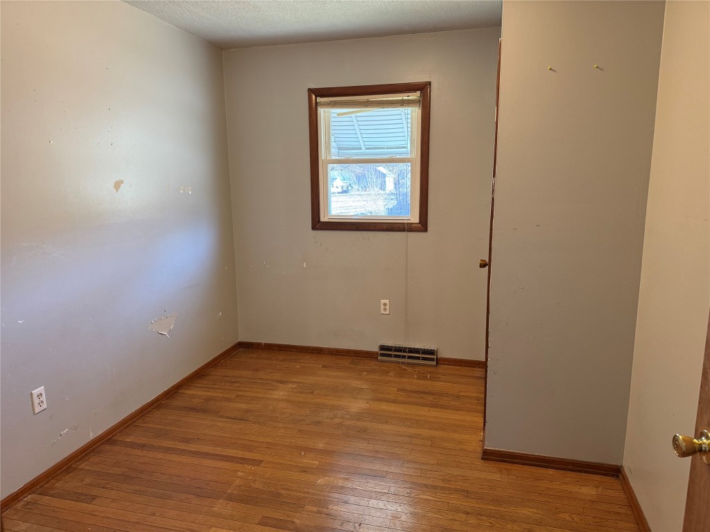 3908 Stanley Avenue, Erie, Pennsylvania image 6