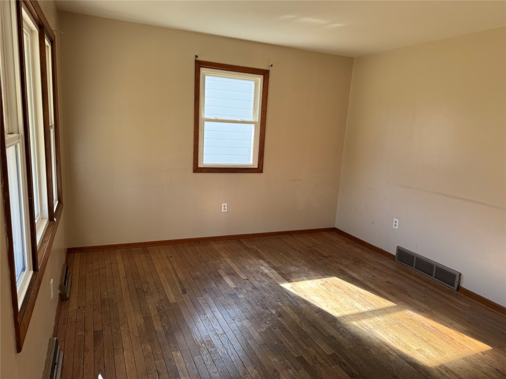 3908 Stanley Avenue, Erie, Pennsylvania image 2