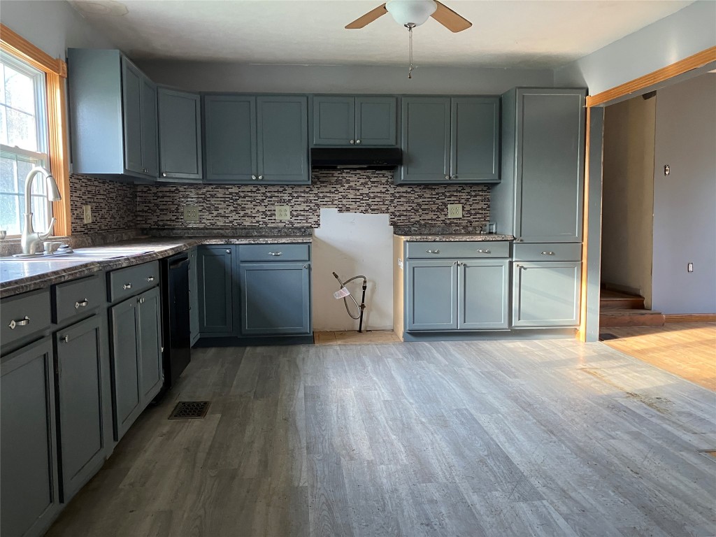 41 Warden Street, Union City, Pennsylvania image 6