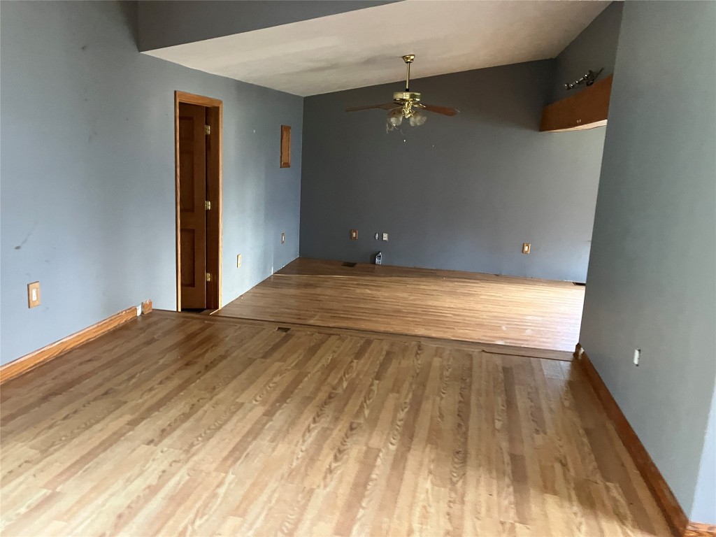 41 Warden Street, Union City, Pennsylvania image 7