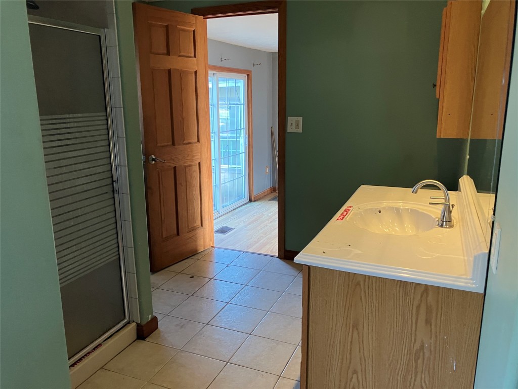41 Warden Street, Union City, Pennsylvania image 9