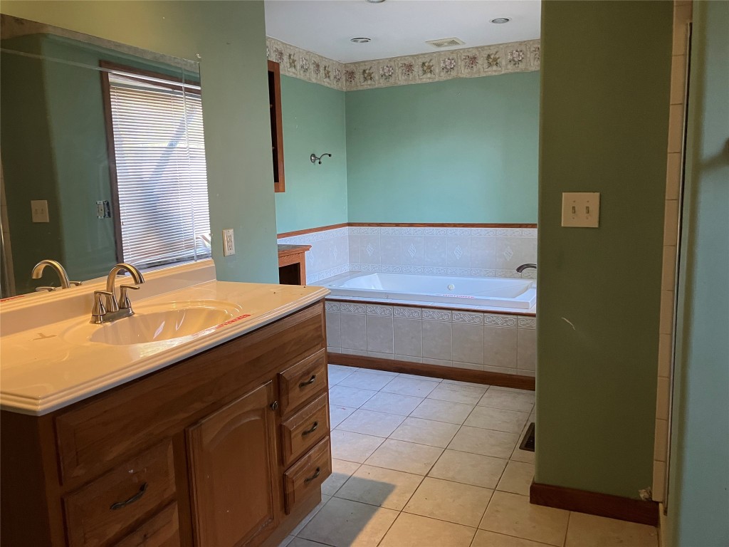 41 Warden Street, Union City, Pennsylvania image 8