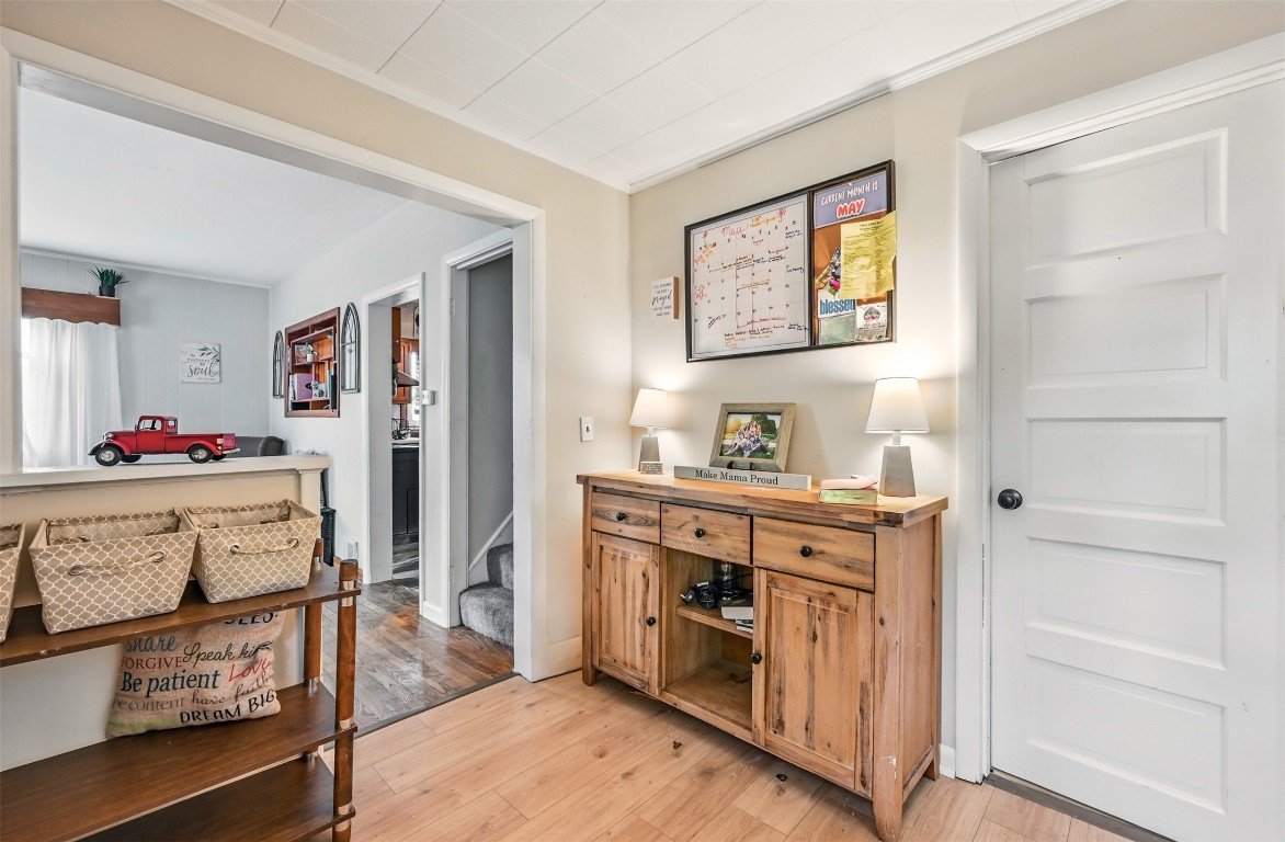 406 Spring Street, Jamestown, Pennsylvania image 6