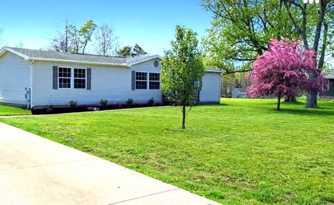 Mobile Home For Sale - 1088 Parkside Drive<br/> Erie County, Erie, PA 16511