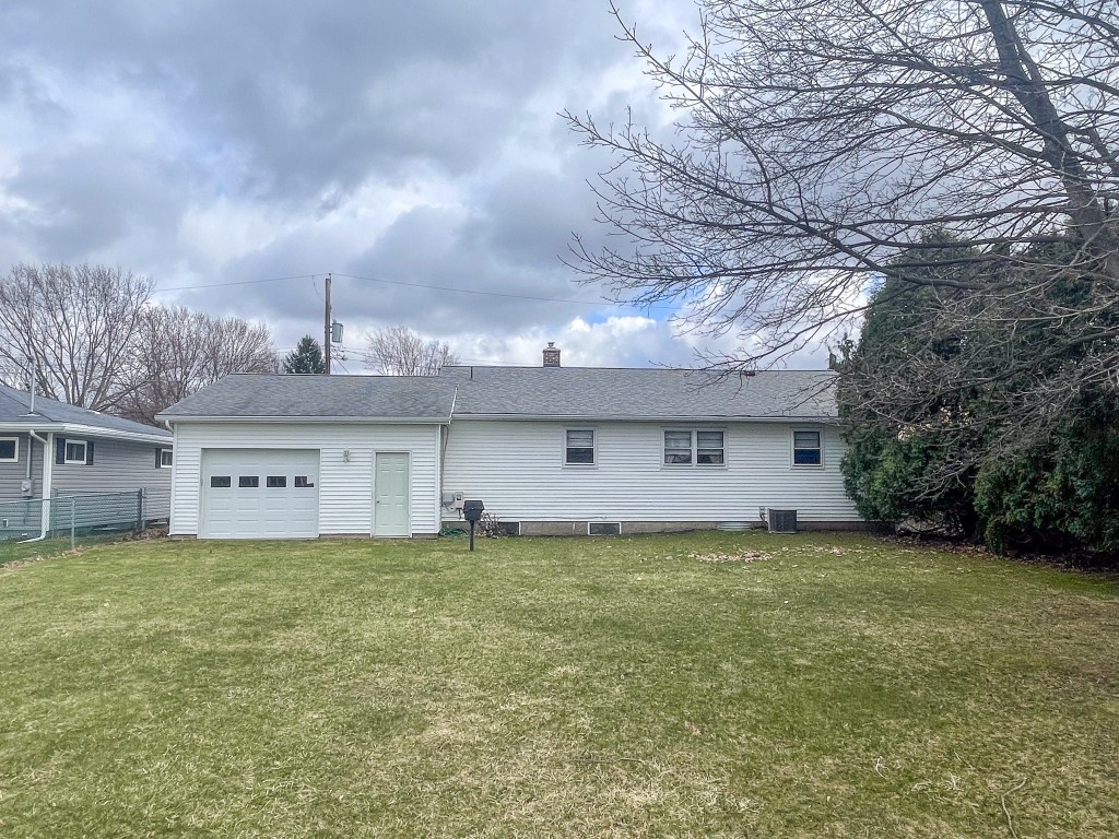 4610 Darcie Drive, Erie, Pennsylvania image 8