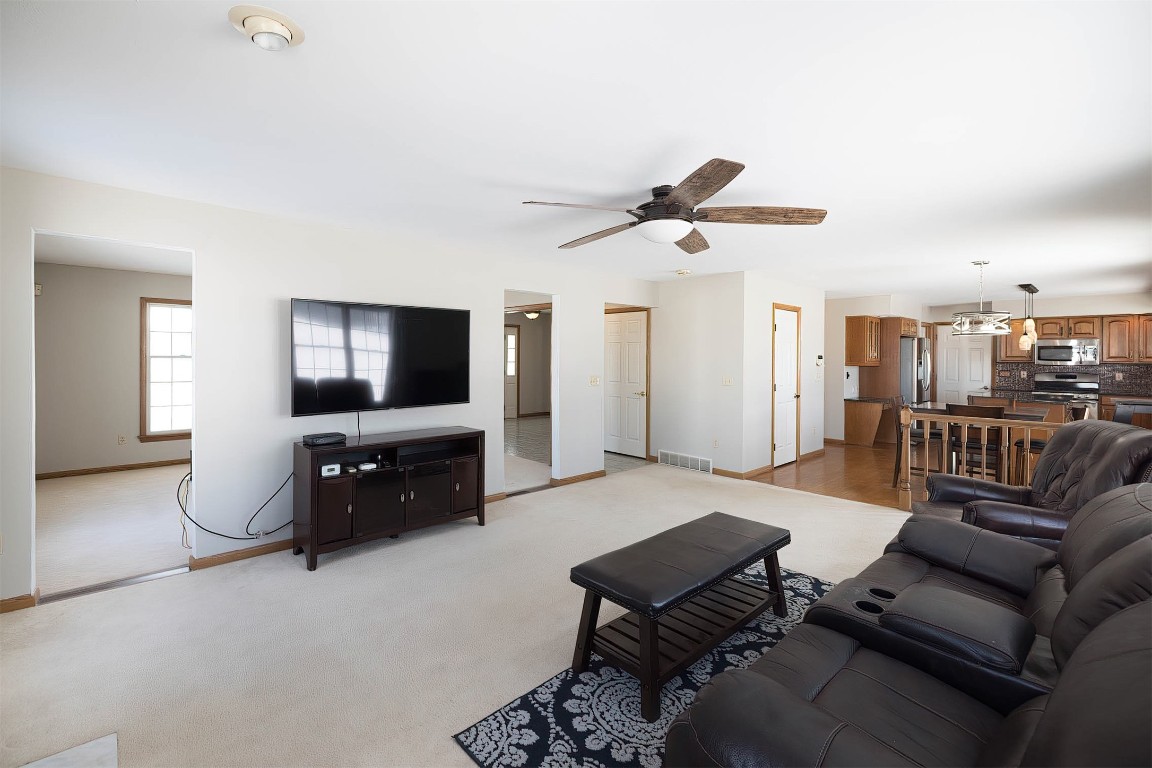 3706 Harbor Ridge Trail, Erie, Pennsylvania image 11