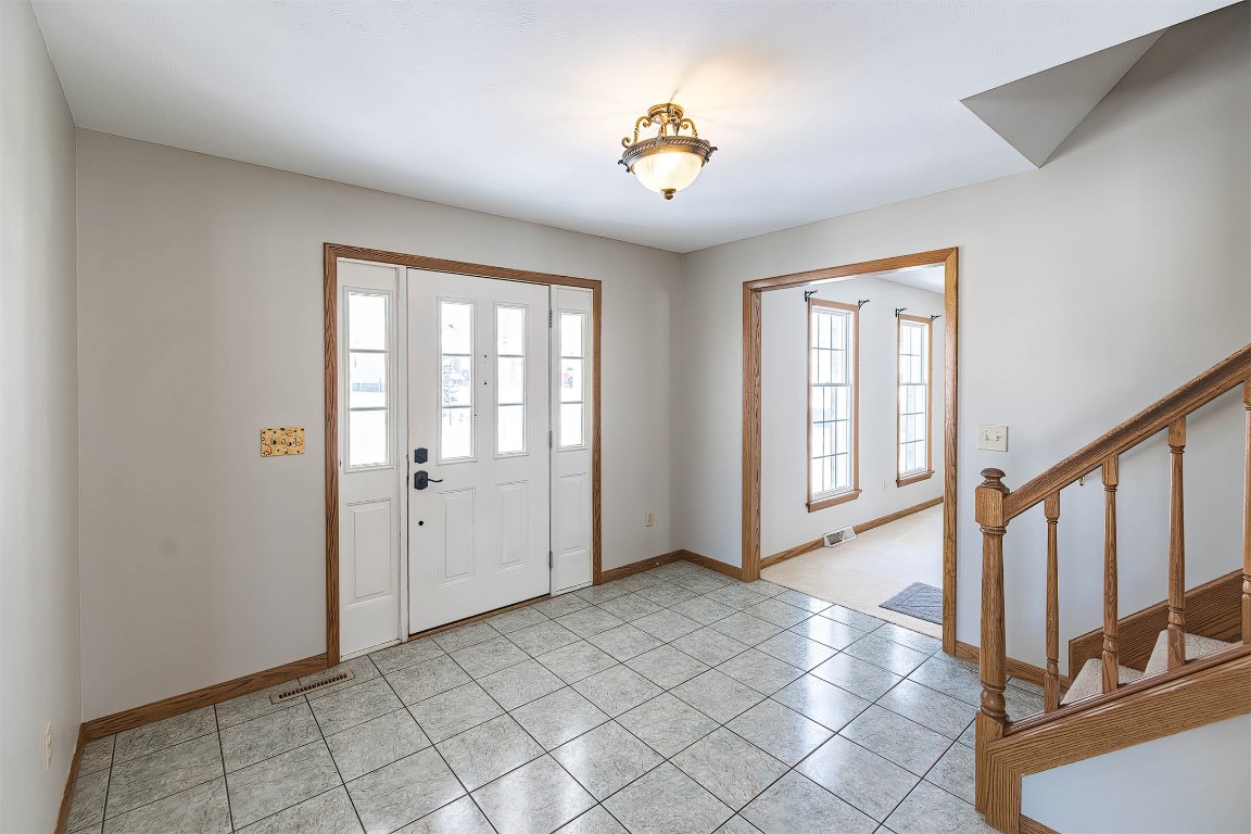 3706 Harbor Ridge Trail, Erie, Pennsylvania image 4
