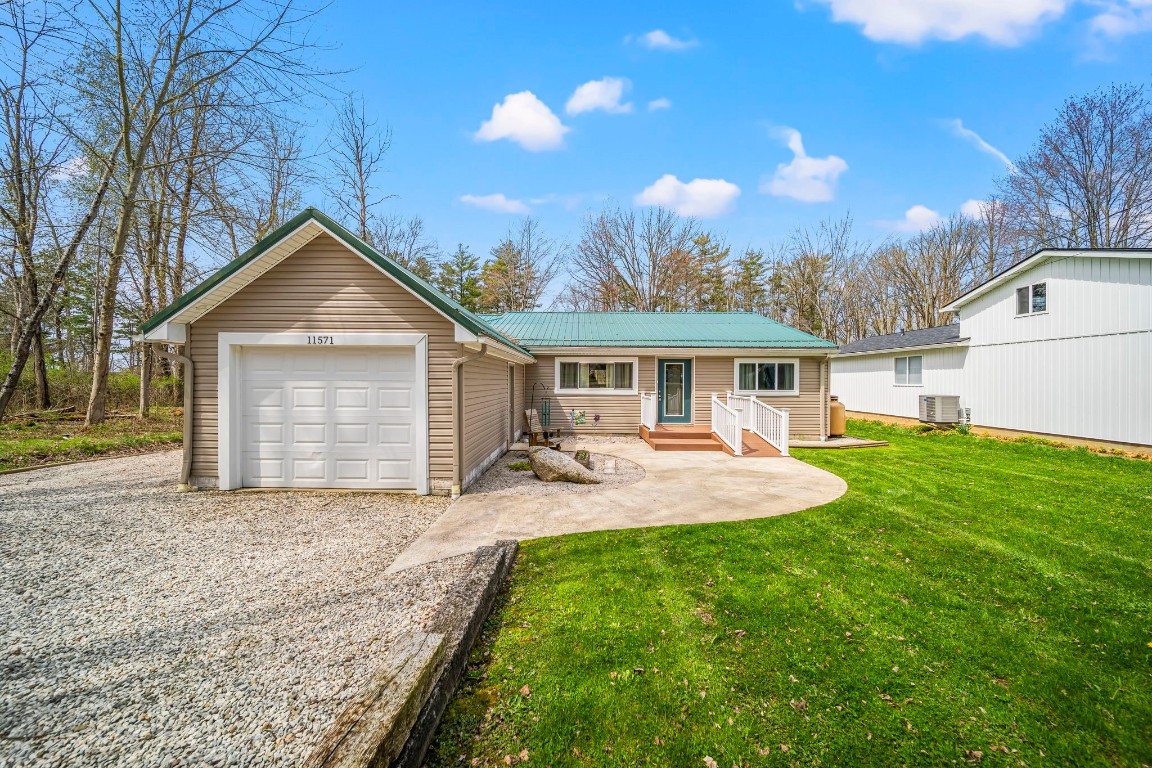 11571 N Lake Road, Espyville, Pennsylvania image 6