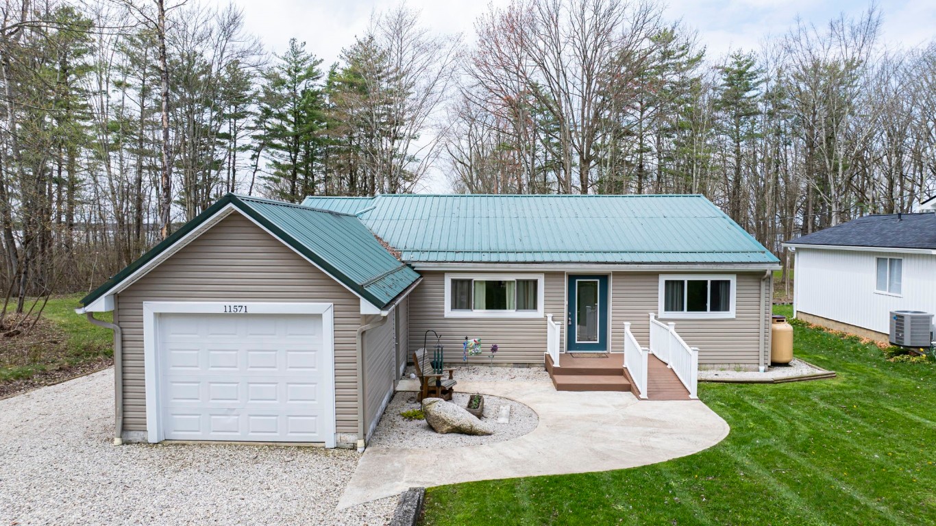 11571 N Lake Road, Espyville, Pennsylvania image 40