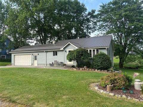 Homes For Sale - 11264 Lake Pleasant Road<br/> Erie County, Union City, PA 16438
