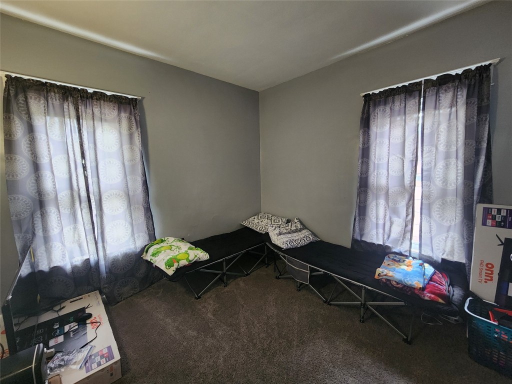 716 Wallace Street, Erie, Pennsylvania image 21