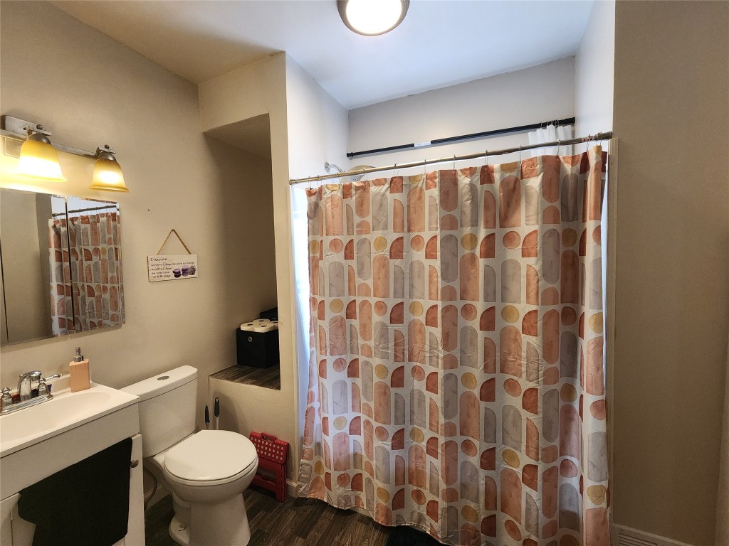 716 Wallace Street, Erie, Pennsylvania image 14