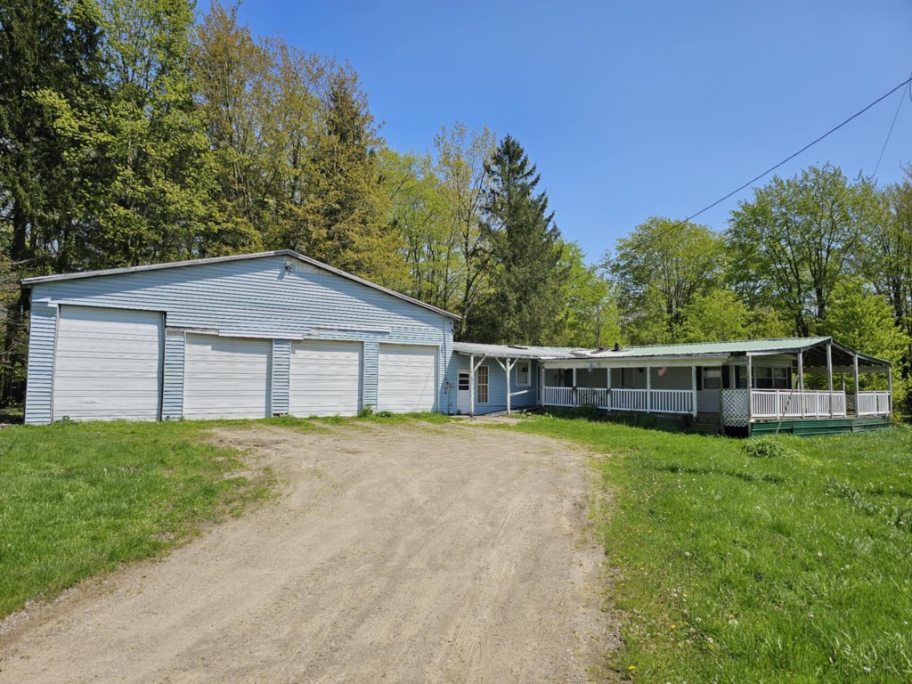22668 Reeds Corner Road, Conneautville, Pennsylvania image 2