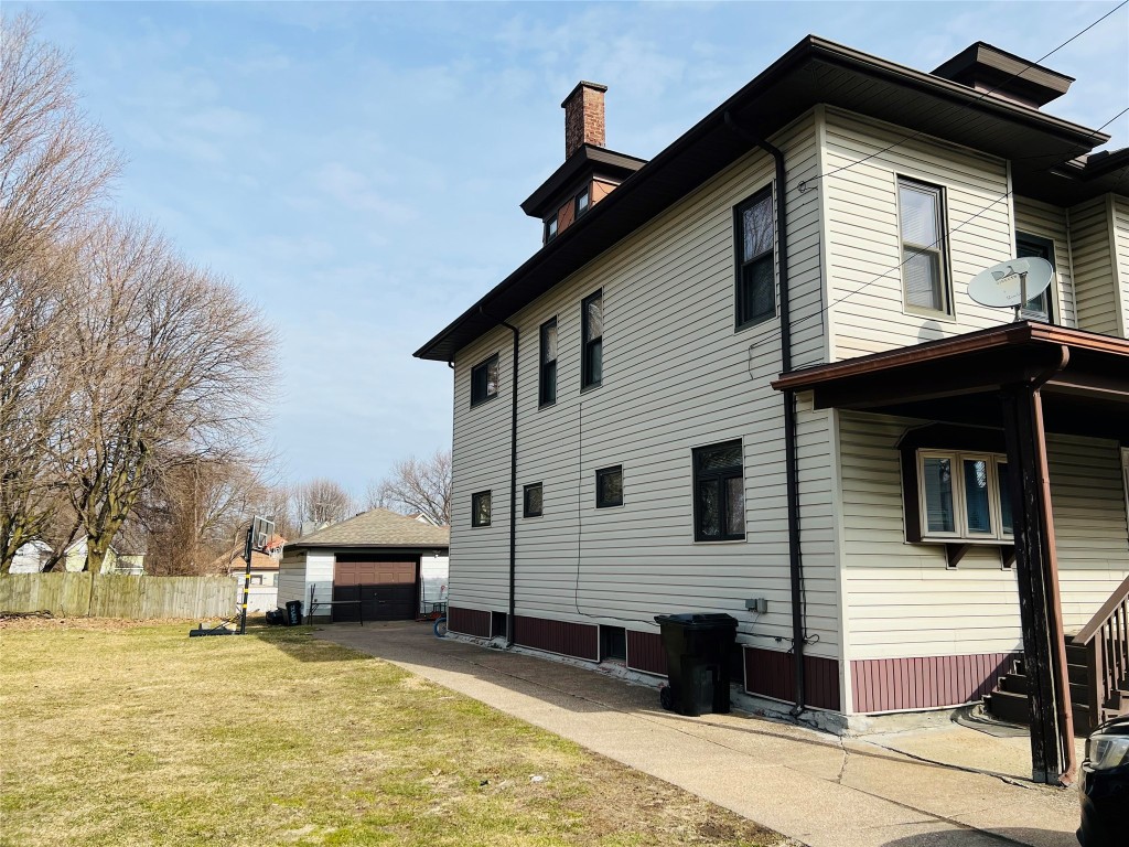 910 E 21st Street, Erie, Pennsylvania image 16