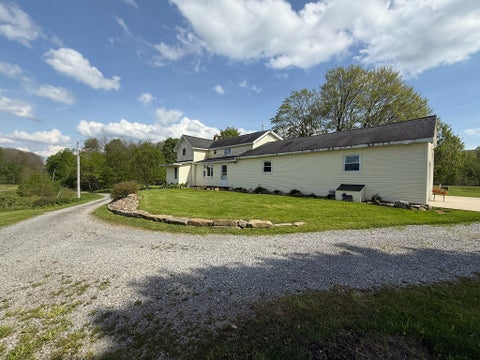 Homes For Sale - 7011 Kiter Road<br/> Crawford County, Cochranton, PA 16314