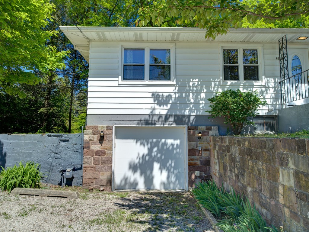 6620 W Ridge Road, Fairview, Pennsylvania image 5