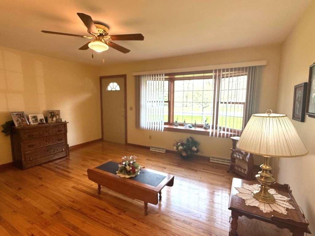 7718 Fairfield Drive, Fairview, Pennsylvania image 4